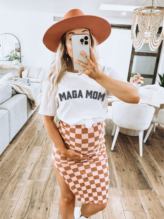 MAGA MOM Boyfriend Tee